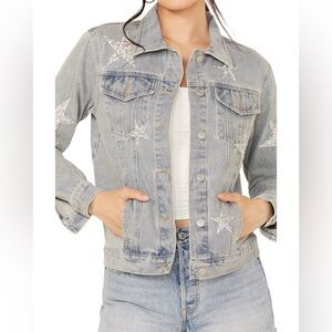 Blue B Women's Light Wash Embellished Star Button-Down Denim Jacket Size: S